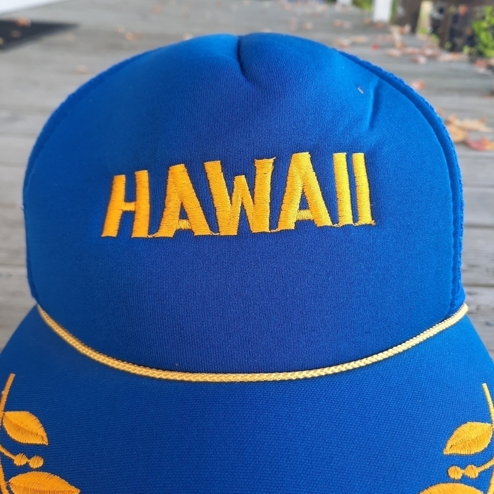 Vintage Hawaiian Headwear Hawaii blue wings embroidered snapback trucker hat - Picture 4 of 14